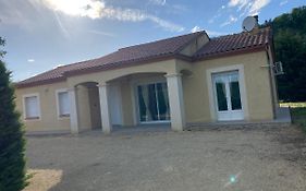 Maison Entiere Proche Du Centre Le Bugue